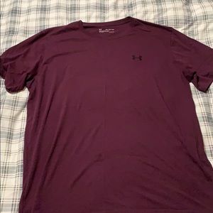 Under Armour T-shirt
